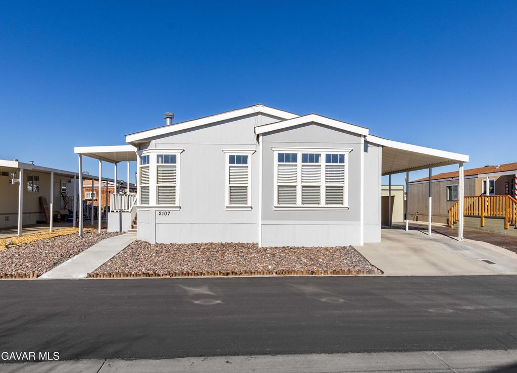 2107 Colleen Drive 39, Rosamond, CA 93560