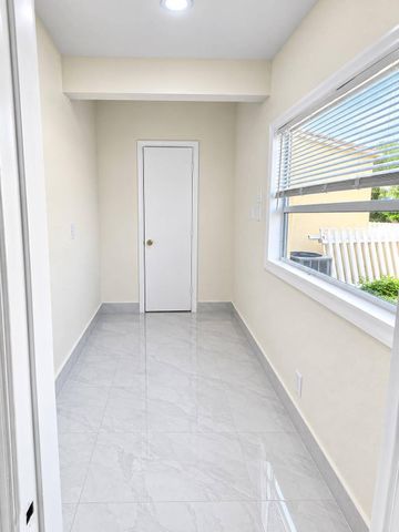 930 NE 52nd Court, Deerfield Beach, FL 33064