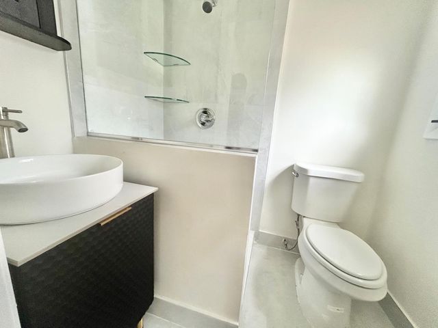 930 NE 52nd Court, Deerfield Beach, FL 33064