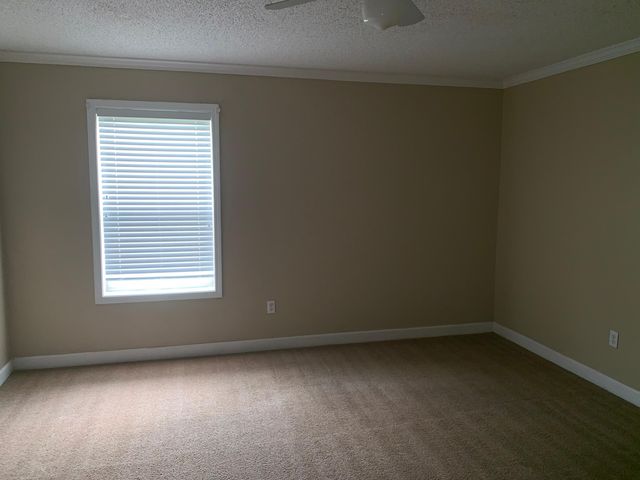 8 Brenton St., Hattiesburg, MS 39402