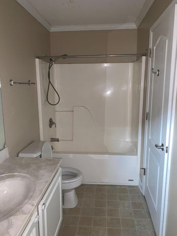 8 Brenton St., Hattiesburg, MS 39402