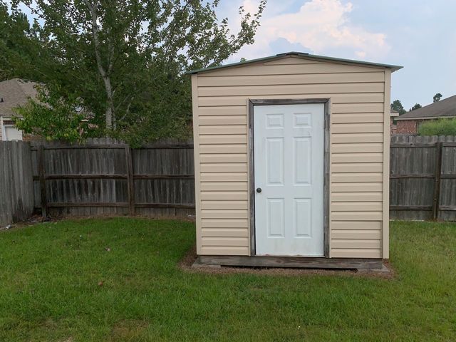 8 Brenton St., Hattiesburg, MS 39402