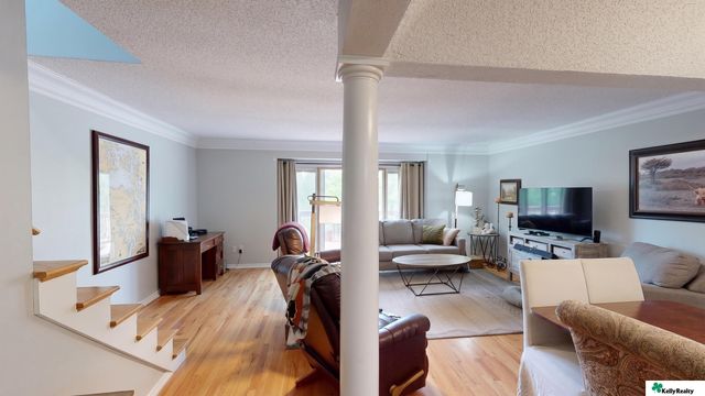 1407 W 40th Street, Kearney, NE 68845