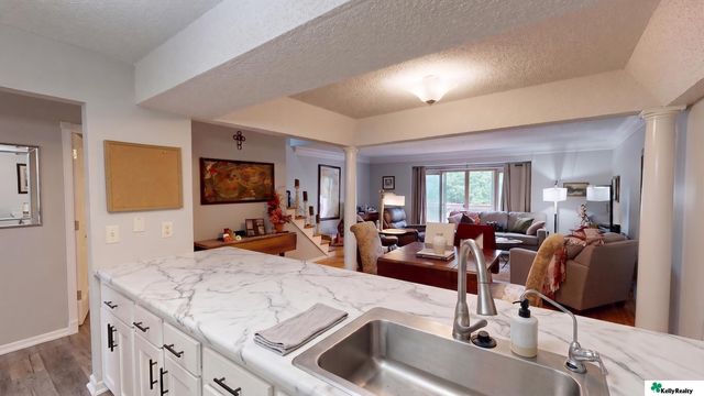 1407 W 40th Street, Kearney, NE 68845
