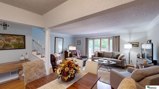 1407 W 40th Street, Kearney, NE 68845