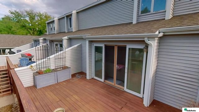 1407 W 40th Street, Kearney, NE 68845
