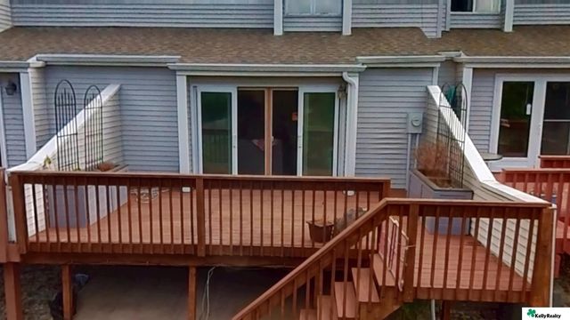 1407 W 40th Street, Kearney, NE 68845