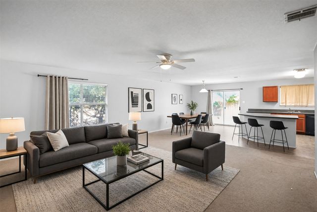 2752 Maegen Circle, Fort Worth, TX 76112