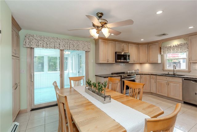 159 Hanover Street, Warwick, RI 02886