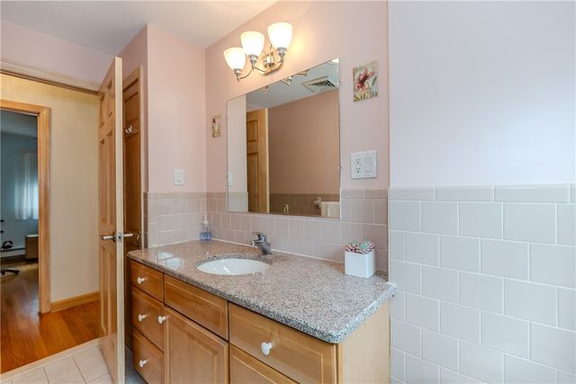 159 Hanover Street, Warwick, RI 02886