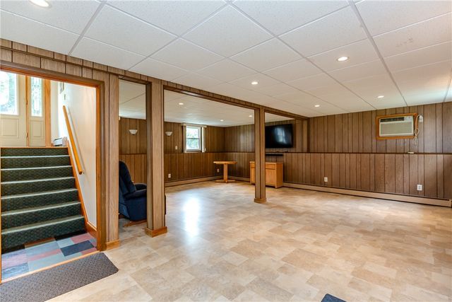 159 Hanover Street, Warwick, RI 02886