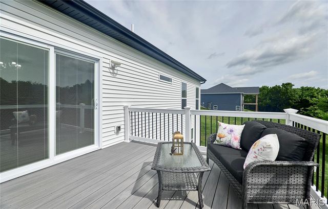 4 Ashley Lane, Hawk Point, MO 63349