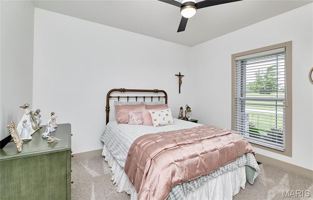 4 Ashley Lane, Hawk Point, MO 63349