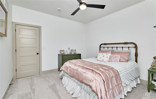 4 Ashley Lane, Hawk Point, MO 63349