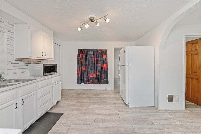 111 Parkway, Rochester, NY 14608