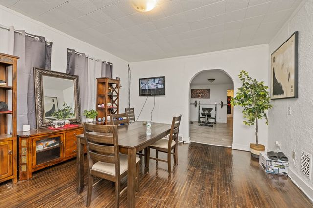 111 Parkway, Rochester, NY 14608