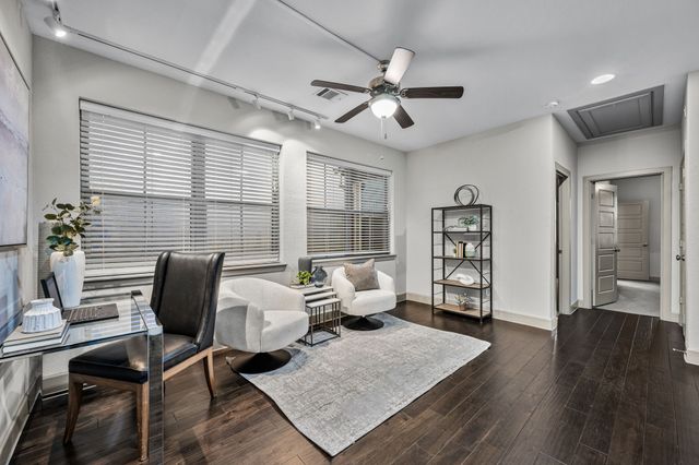 5451 Ashby Grove Street, Dallas, TX 75209