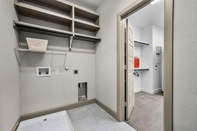 5451 Ashby Grove Street, Dallas, TX 75209