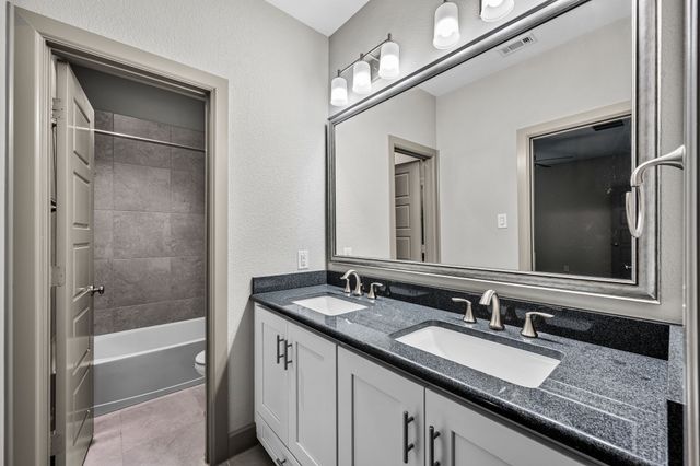 5451 Ashby Grove Street, Dallas, TX 75209