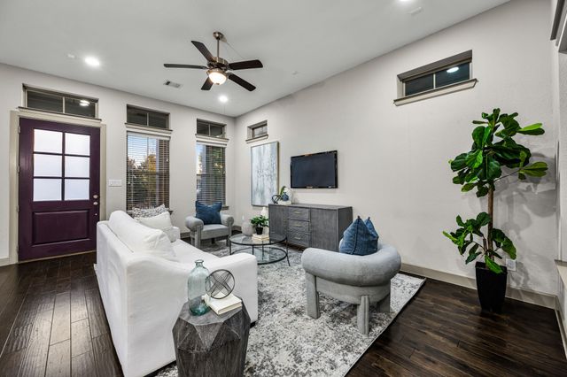 5451 Ashby Grove Street, Dallas, TX 75209