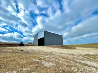 2015 County Road 455, Coupland, TX 78615