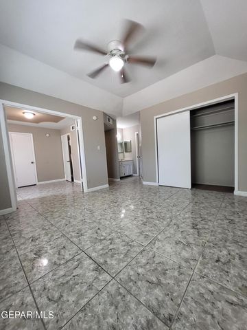 1802 FRANK SINATRA Place, El Paso, TX 79936