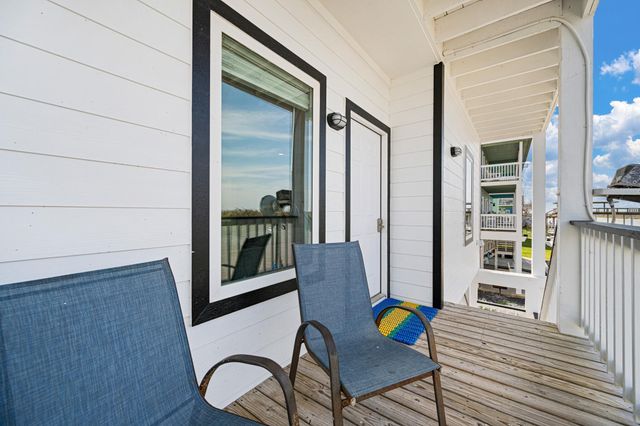 52 Fm-2031, Matagorda, TX 77414