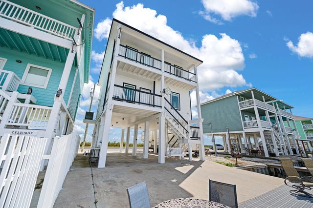 52 Fm-2031, Matagorda, TX 77414