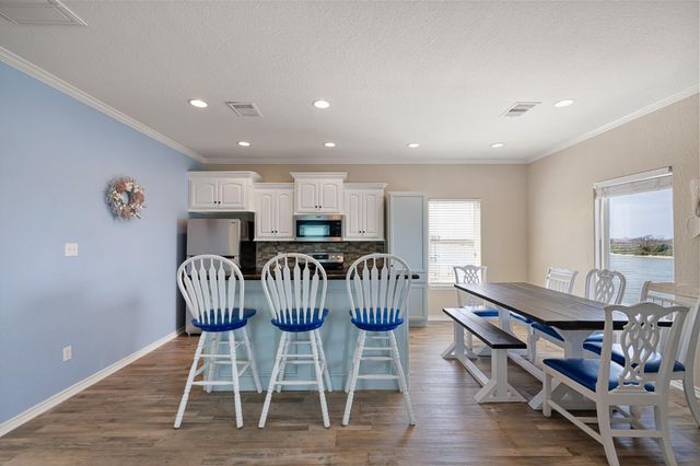 52 Fm-2031, Matagorda, TX 77414