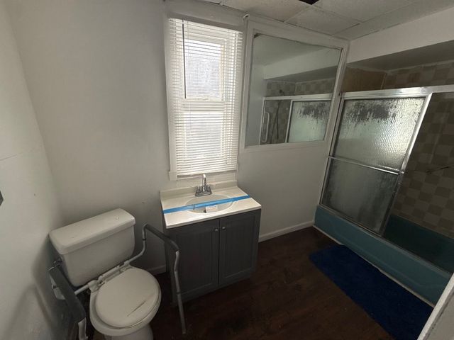 8220 S Wolcott Avenue, Chicago, IL 60620