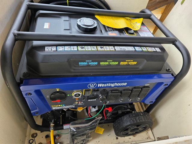 1427 Basswood Springs Court, Houston, TX 77062