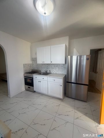 41 Young Dixon Way, Stamford, CT 06904