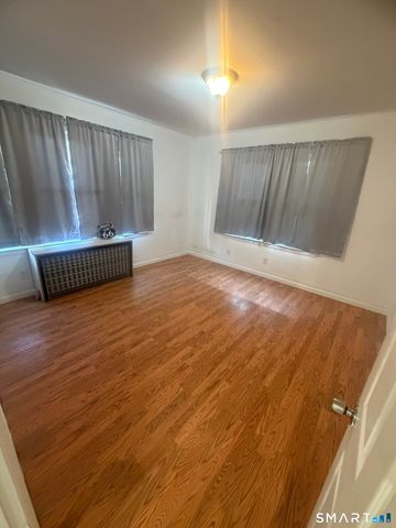 41 Young Dixon Way, Stamford, CT 06904