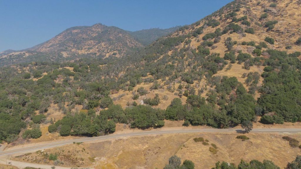 Image 2 of property listing at 0 Kings Canyon Road, Miramonte, CA 93641