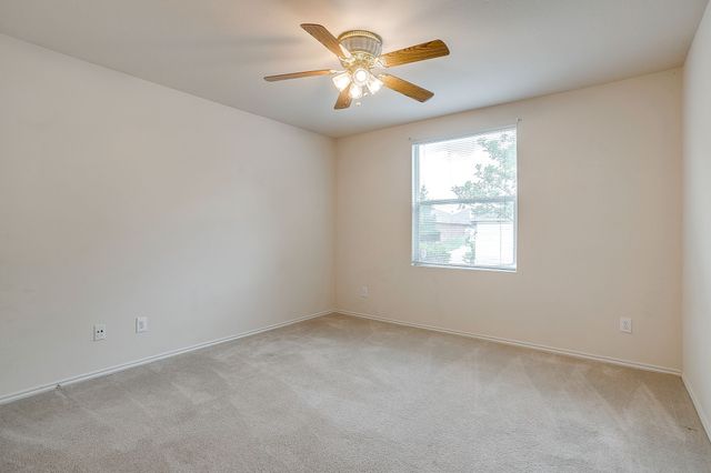 1313 Lauren Drive, Burleson, TX 76028