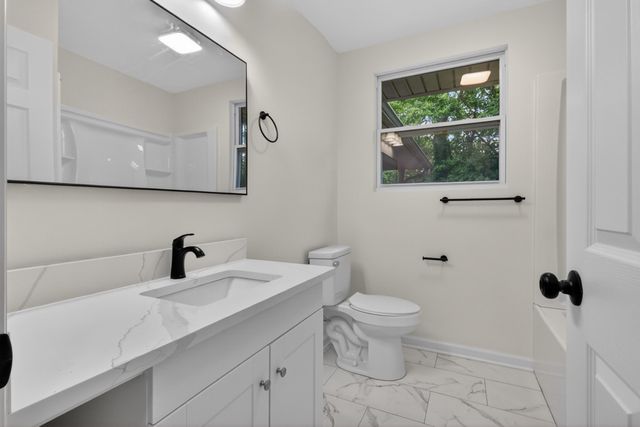 3107 Richmond Hill Dr, Nashville, TN 37207