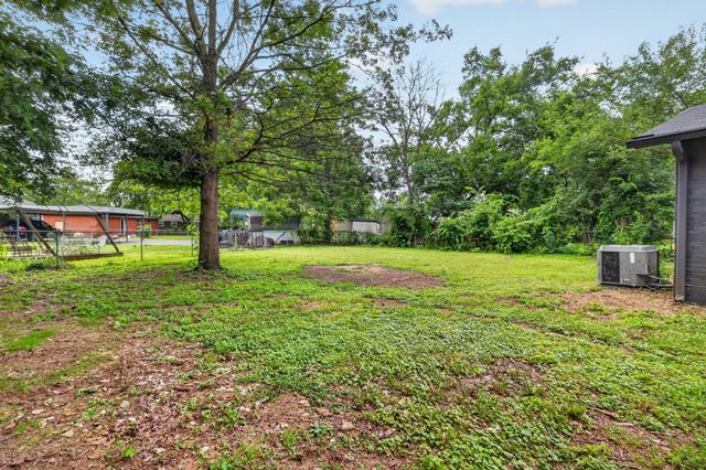 3107 Richmond Hill Dr, Nashville, TN 37207