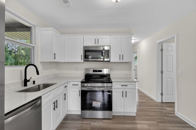 3107 Richmond Hill Dr, Nashville, TN 37207