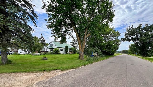 49892 285th Avenue, Staples, MN 56479