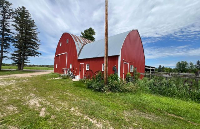 49892 285th Avenue, Staples, MN 56479