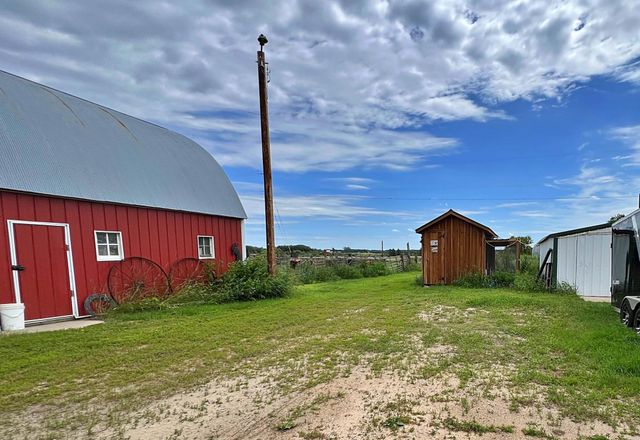 49892 285th Avenue, Staples, MN 56479