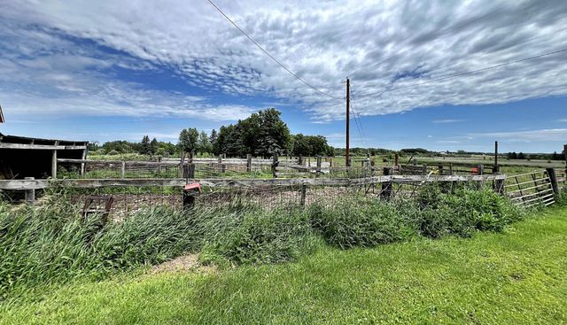 49892 285th Avenue, Staples, MN 56479