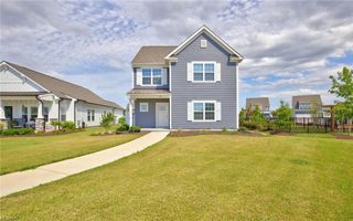 203 Iris CIR, Moyock, NC 27958