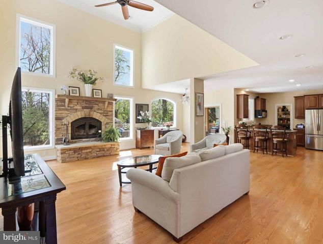 311 RIVERDALE RD, Severna Park, MD 21146