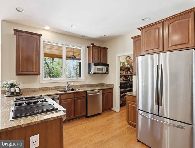 311 RIVERDALE RD, Severna Park, MD 21146