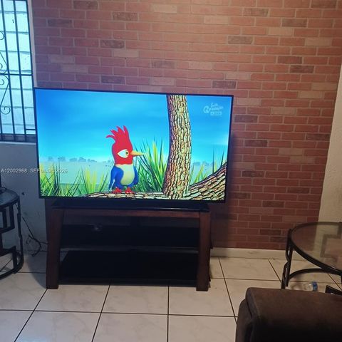 5250 NW 24th Ave, Miami, FL 33142