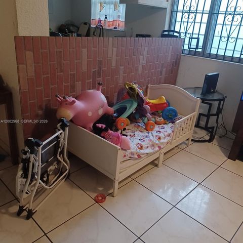 5250 NW 24th Ave, Miami, FL 33142