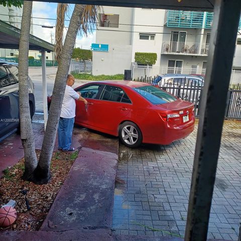 5250 NW 24th Ave, Miami, FL 33142