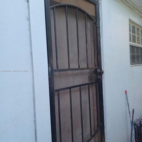 5250 NW 24th Ave, Miami, FL 33142