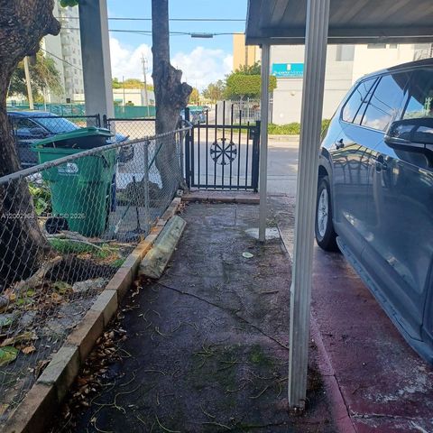 5250 NW 24th Ave, Miami, FL 33142